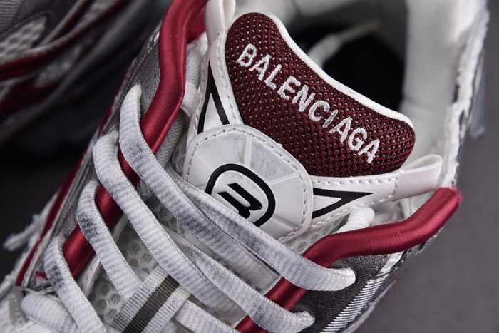 Ba*len*cia*ga -runner