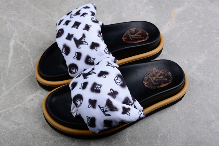 LO1_VTS SANDALS