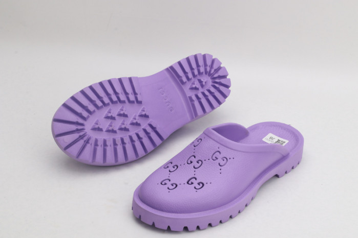 G*u*i sandal