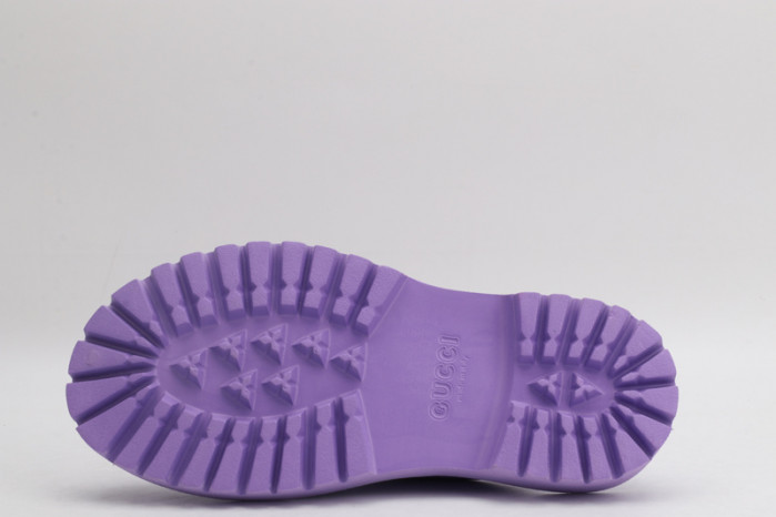 G*u*i sandal
