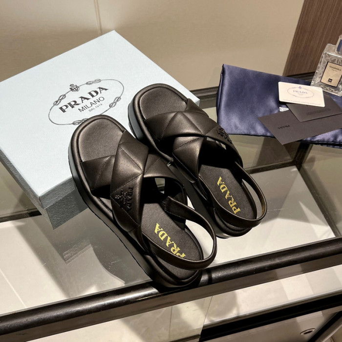 Pra*a sandal