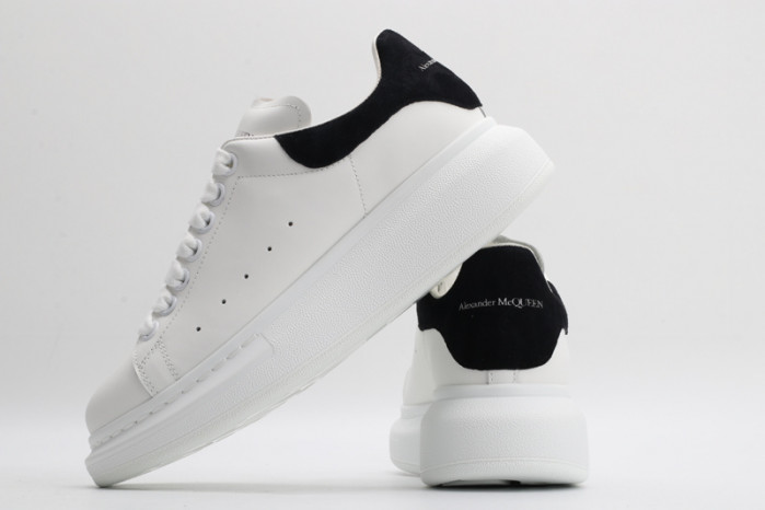 ALEXANDER MCQUEEN OVERSIZED