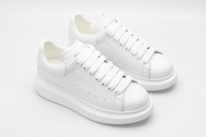 ALEXANDER MCQUEEN OVERSIZED