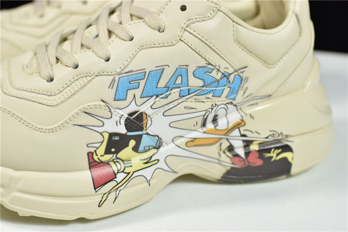 G*u*i sneaker