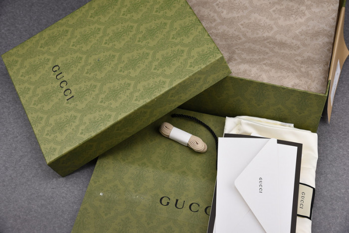 G*u*i sneaker