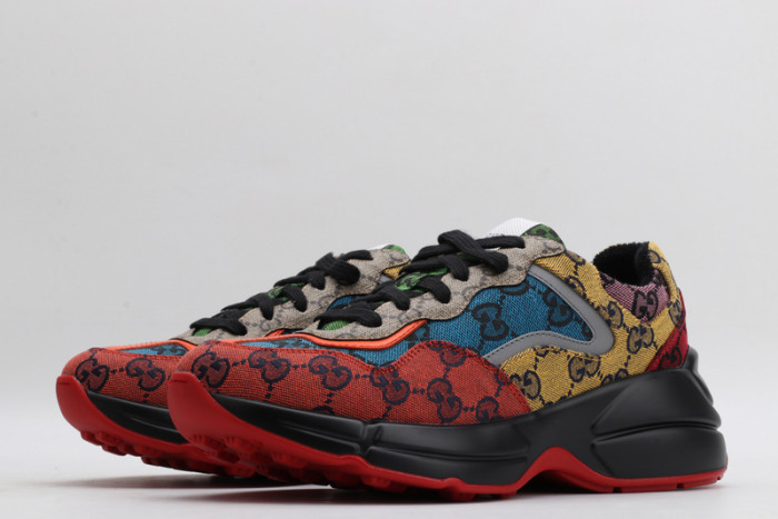 G*u*i sneaker