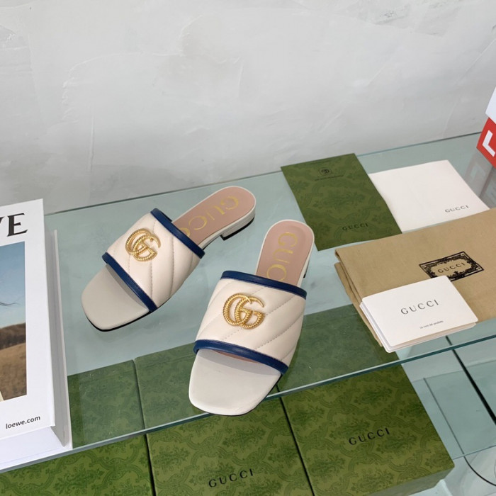 G*u*i sandal