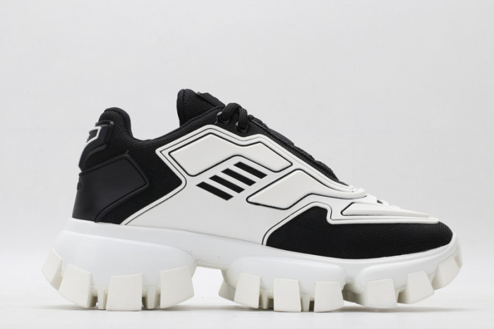 Pra*a sneaker