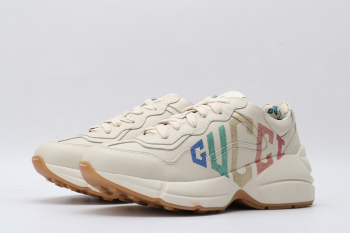 G*u*i sneaker