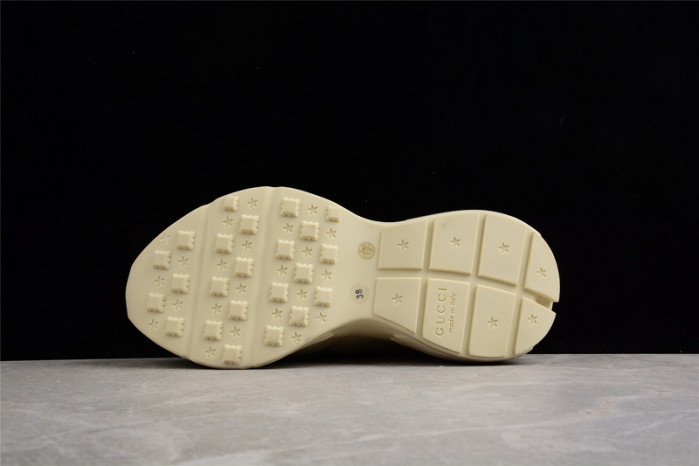 G*u*i sneaker