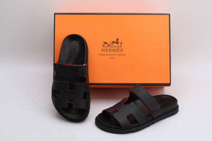 H**mes sandals
