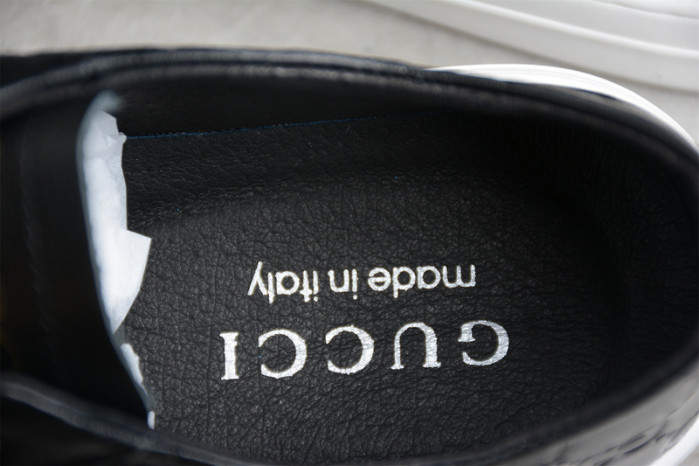 G*u*i sneaker