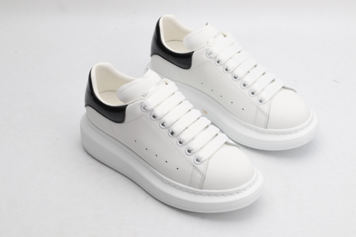 ALEXANDER MCQUEEN OVERSIZED