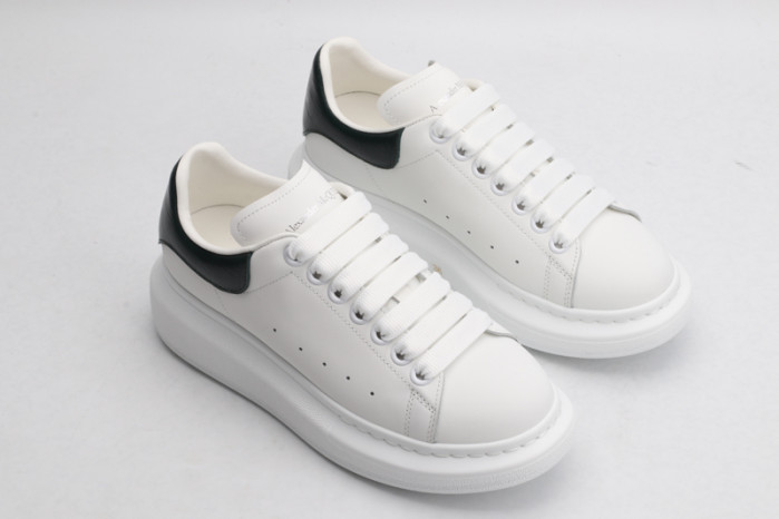 ALEXANDER MCQUEEN OVERSIZED