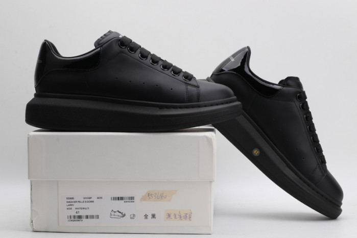 ALEXANDER MCQUEEN OVERSIZED