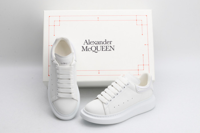 ALEXANDER MCQUEEN OVERSIZED