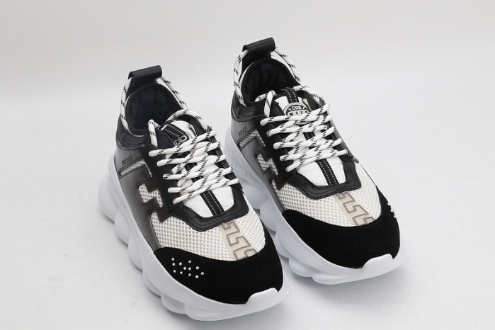 VERS SNEAKERS