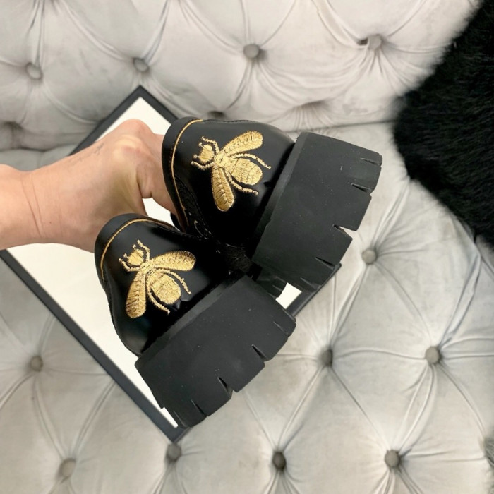 G*u*i loafers