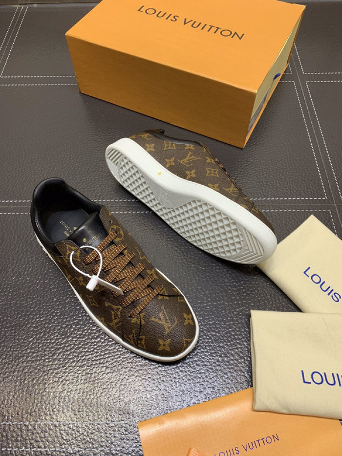 LO1_VTS SNEAKER