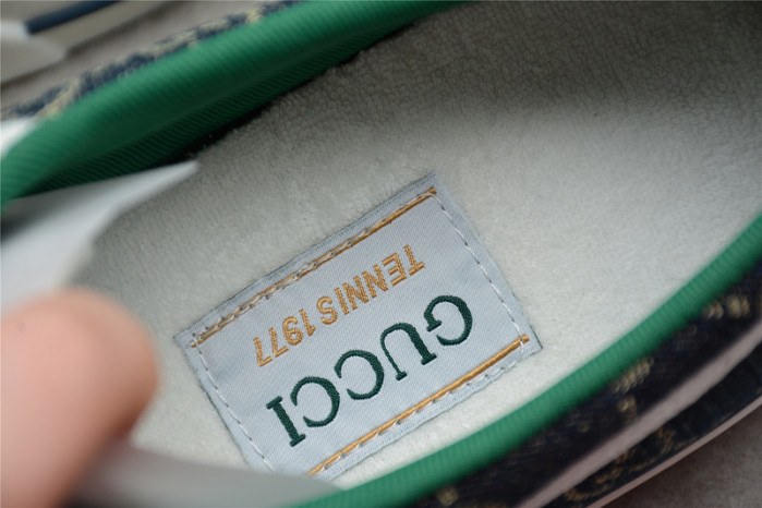 G*u*i sneaker