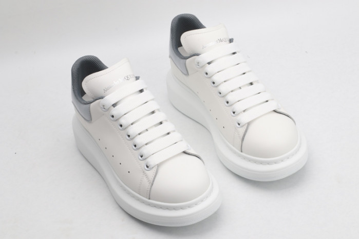 ALEXANDER MCQUEEN OVERSIZED