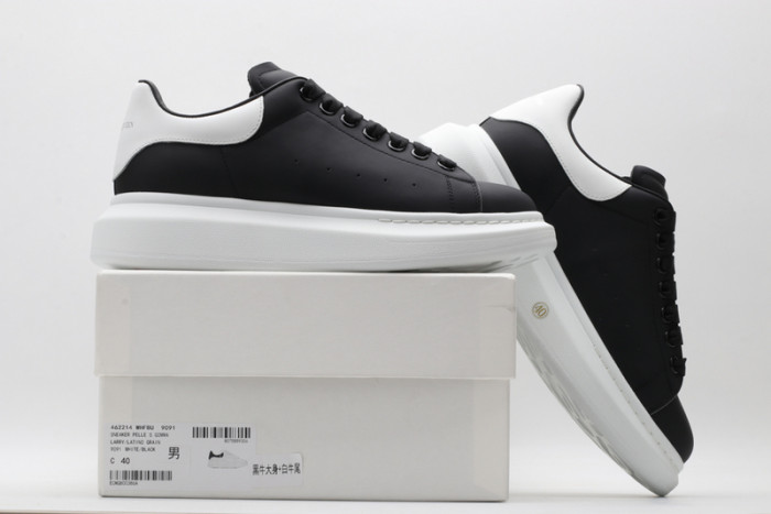 ALEXANDER MCQUEEN OVERSIZED