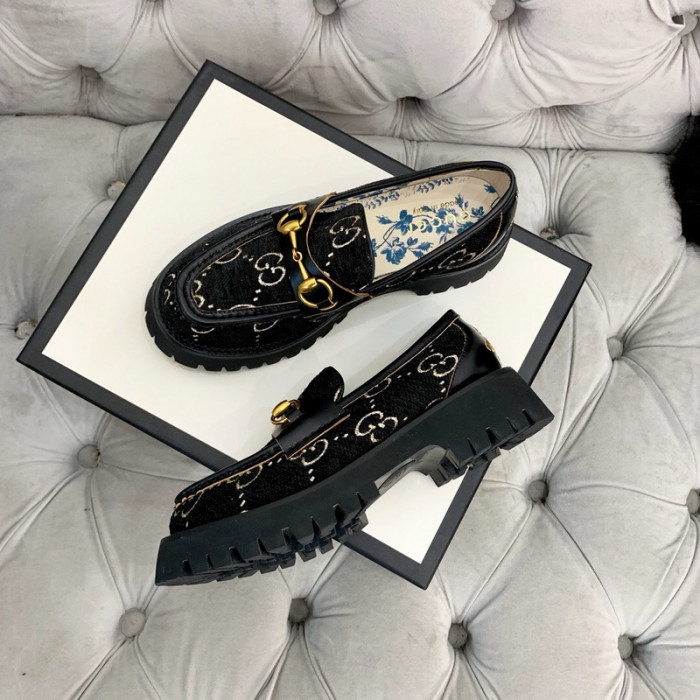 G*u*i loafers