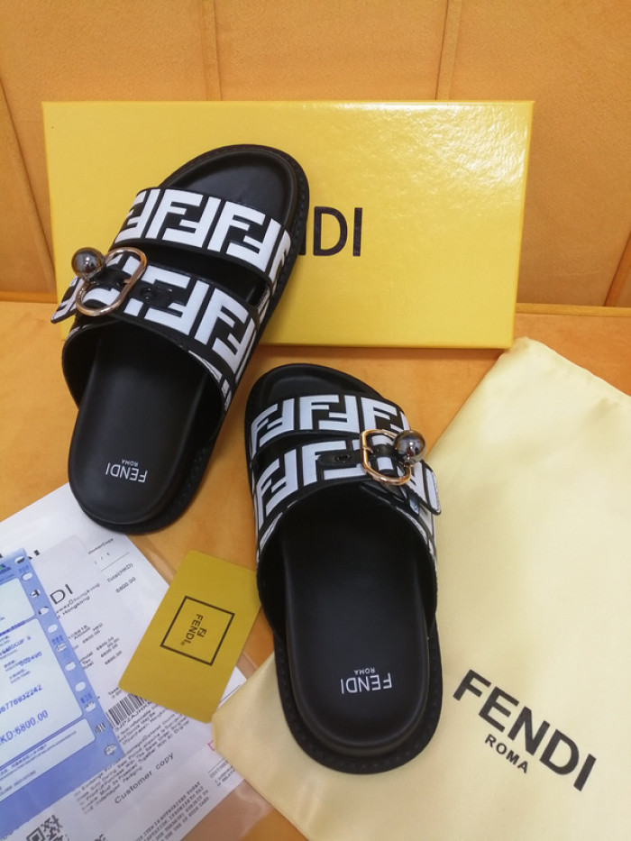 F**di sandals