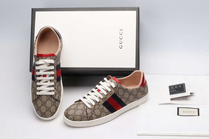 G*u*i  platform sneaker