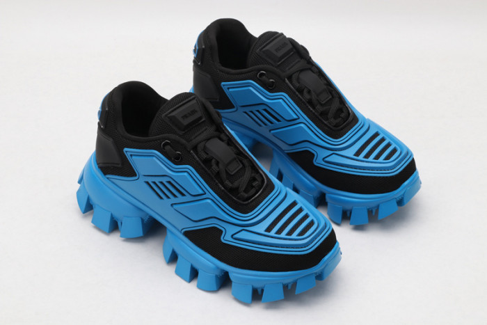 Pra*a sneaker