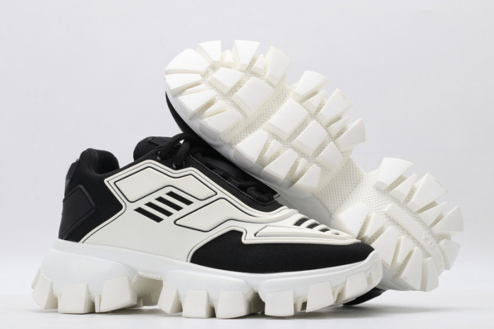 Pra*a sneaker