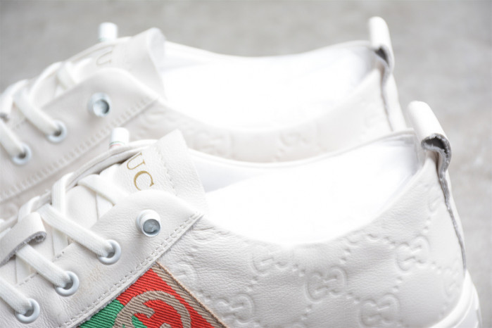 G*u*i sneaker