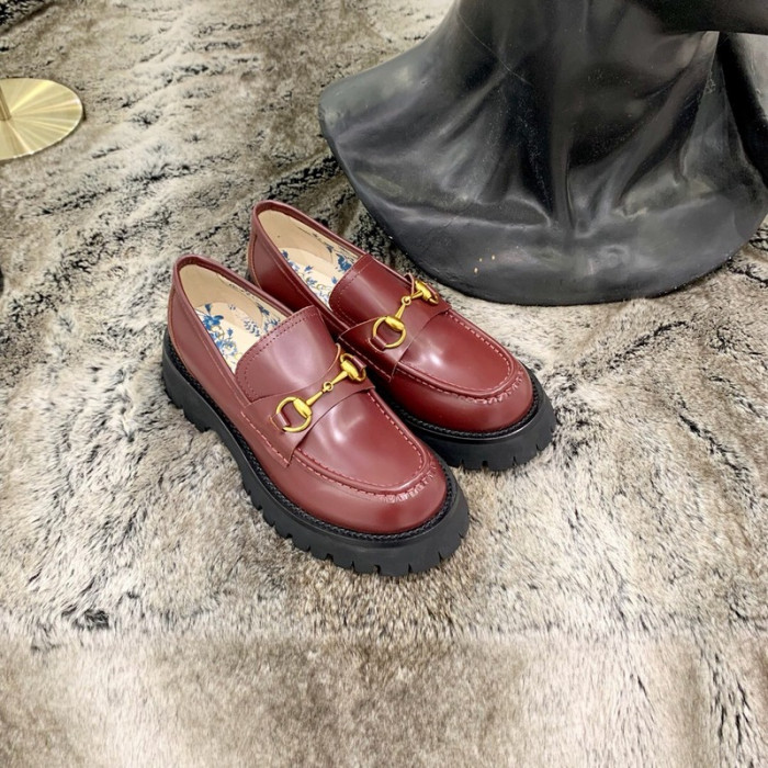 G*u*i loafers