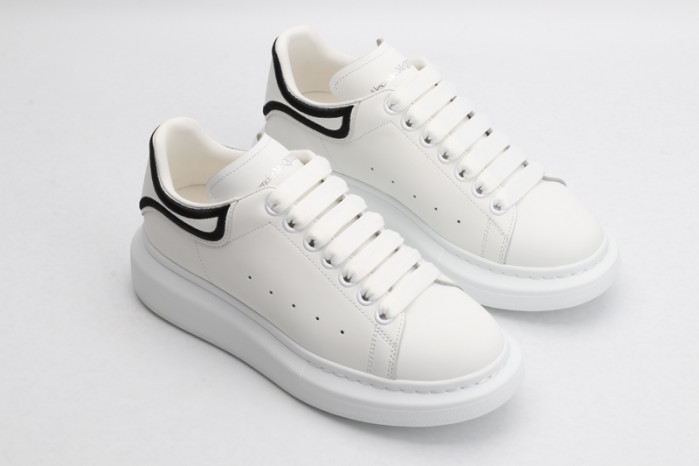 ALEXANDER MCQUEEN OVERSIZED