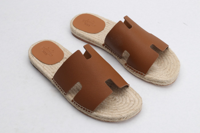 H**mes sandals