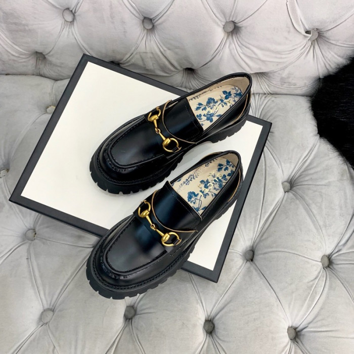 G*u*i loafers