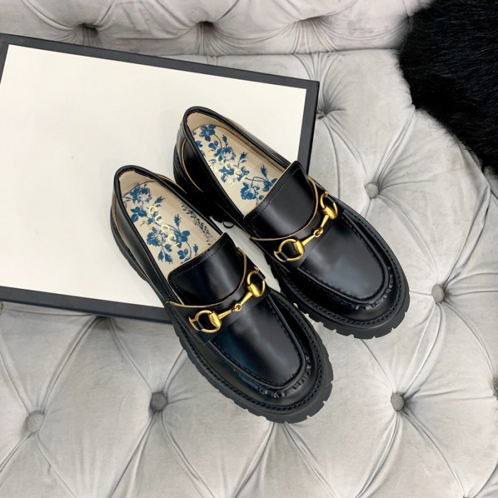 G*u*i loafers