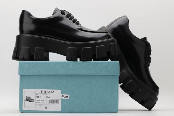 Pra*a shoes