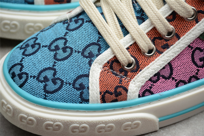 G*u*i sneaker