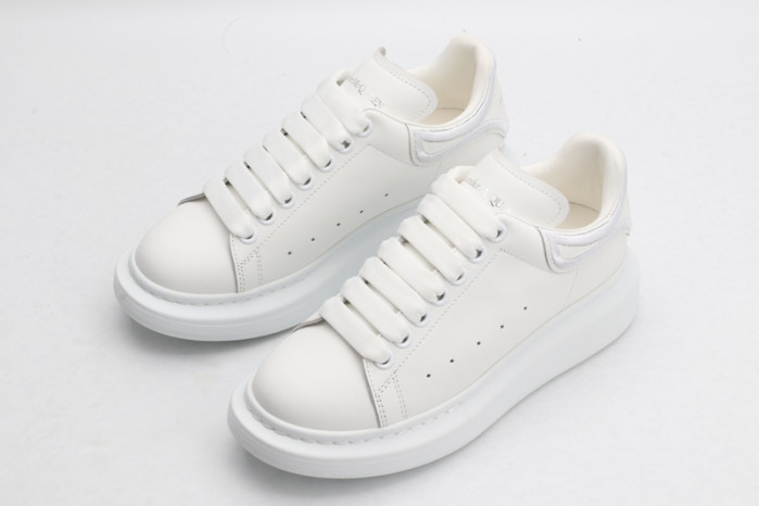 ALEXANDER MCQUEEN OVERSIZED