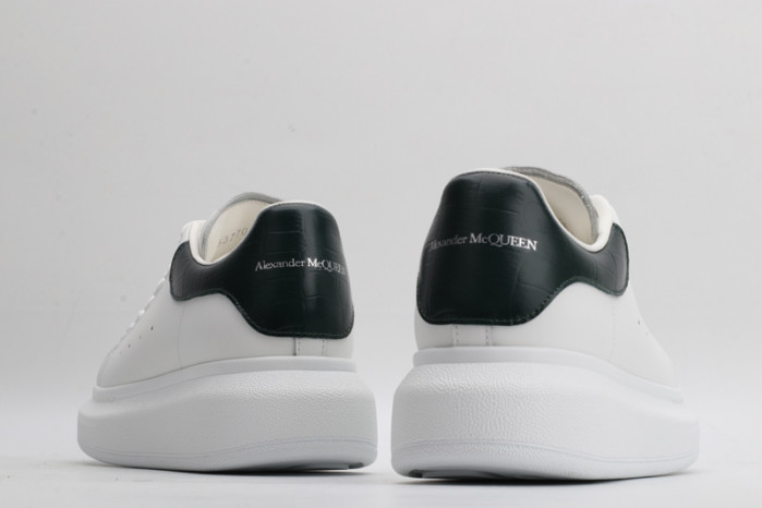 ALEXANDER MCQUEEN OVERSIZED