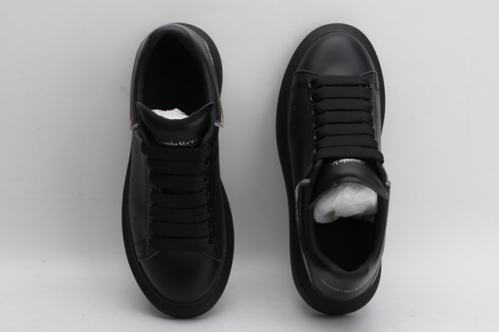 ALEXANDER MCQUEEN OVERSIZED