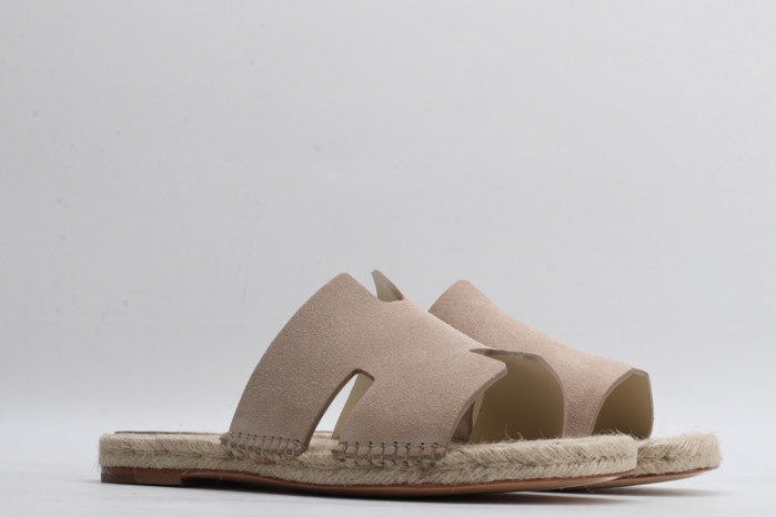 H**mes sandals