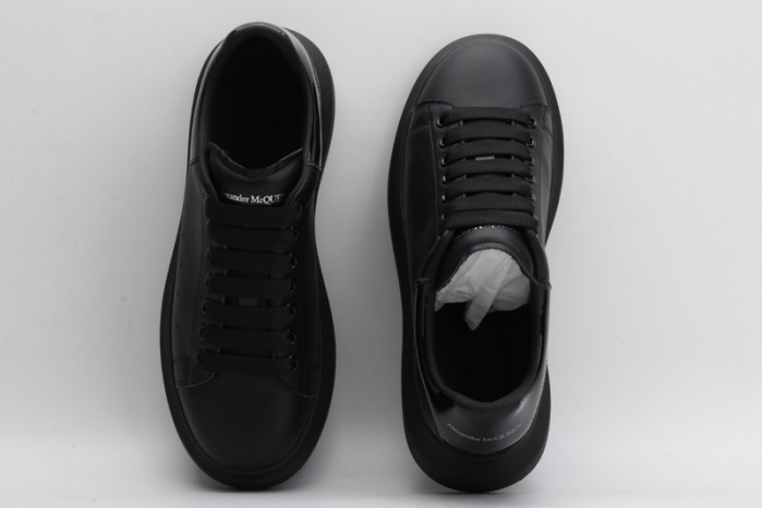 ALEXANDER MCQUEEN OVERSIZED