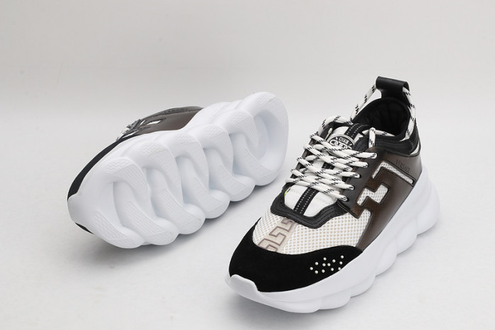 VERS SNEAKERS