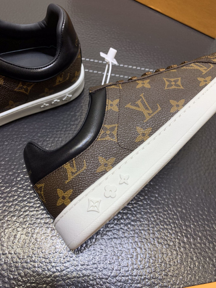 LO1_VTS SNEAKER