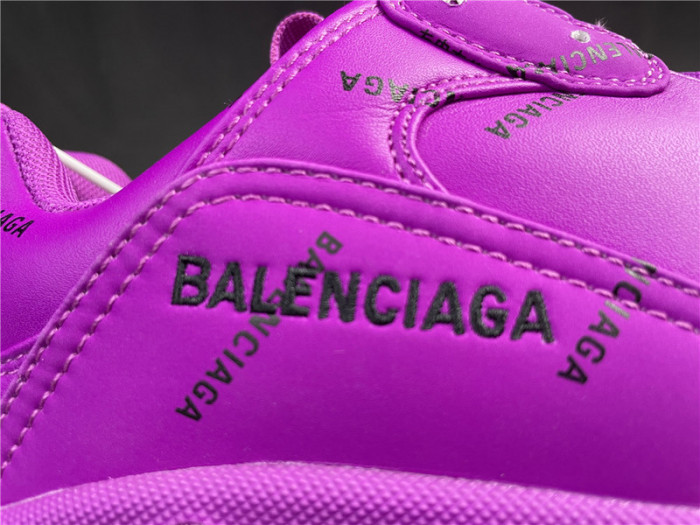 BLCG SNEAKER TRIPLE.S.
