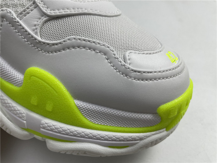 BLCG SNEAKER TRIPLE.S.