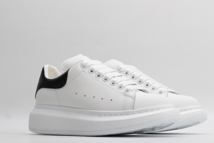 ALEXANDER MCQUEEN OVERSIZED