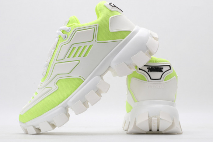 Pra*a sneaker